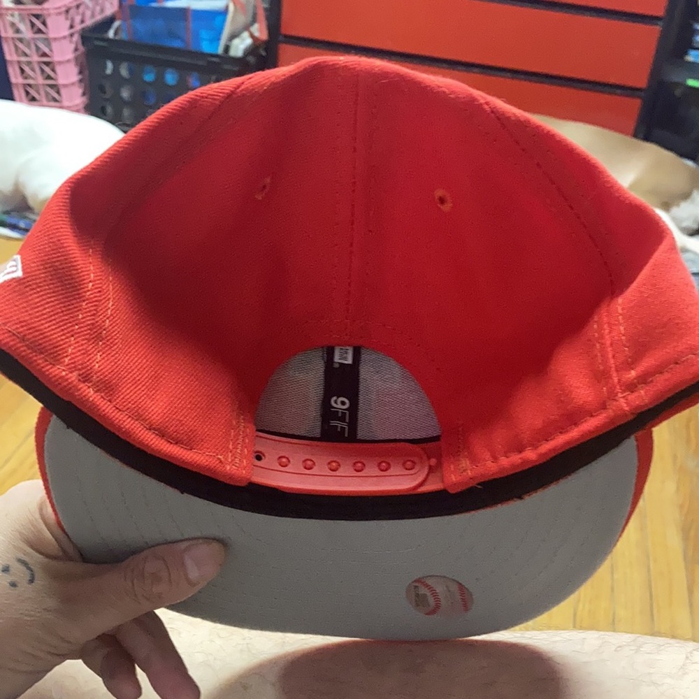 Man Snapback Hat - image 6